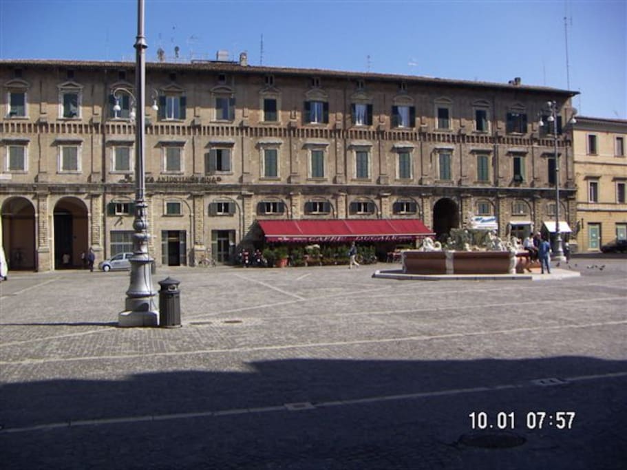 Ubicazione a Palazzo Baviera (già paggeria ducale 1500)