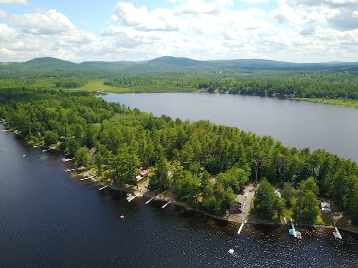 Maine lakefront on Chemo Pond Houses for Rent in Clifton, Maine