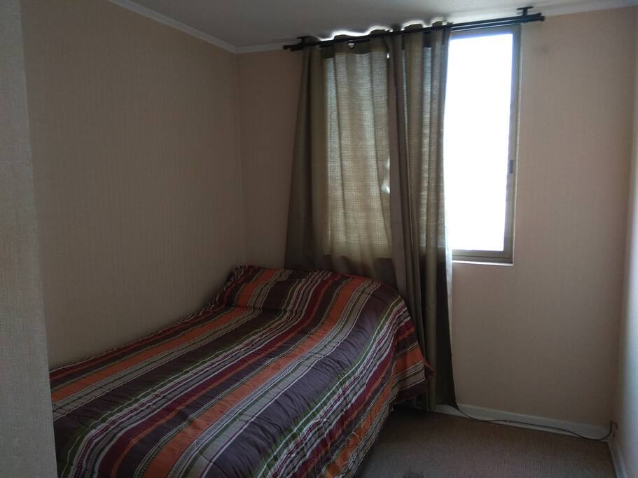 Bedroom (2/3)