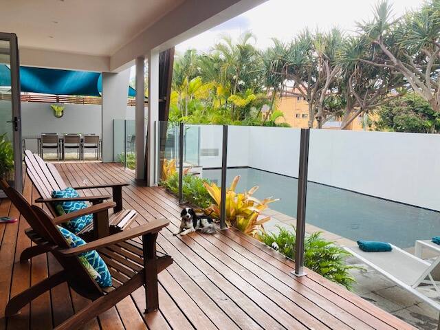 Alexandra Headland Two Storey House 150m to Beach gallery image 3