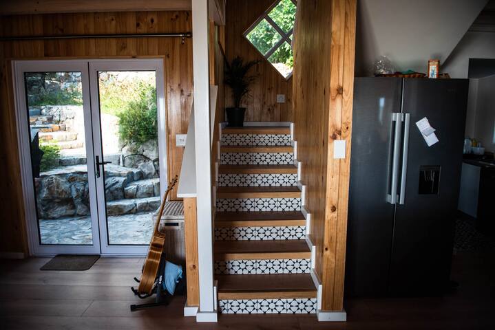 Exquisite sea view home gallery image 5