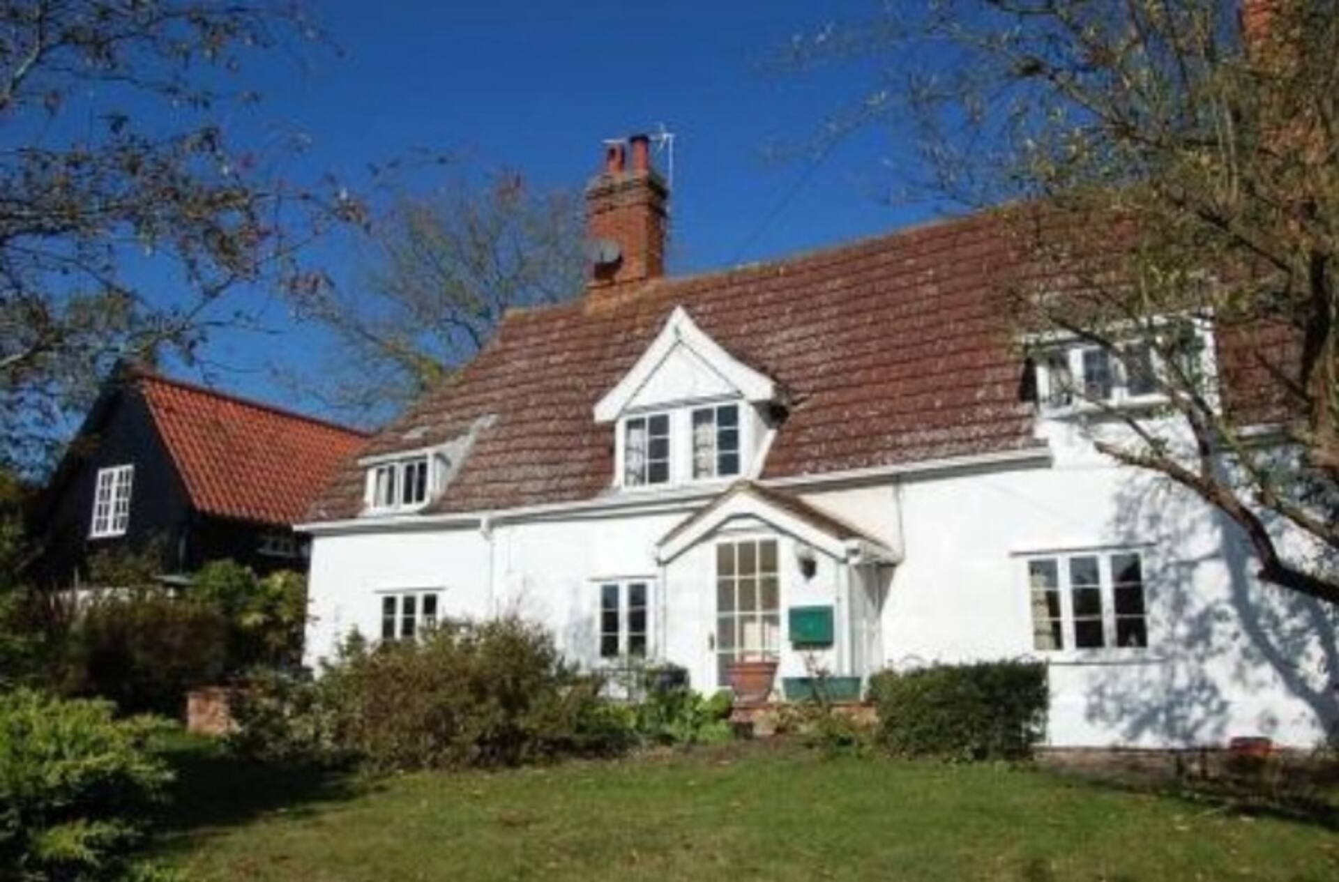 Beautiful 17th century cottage