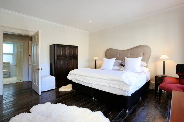 The Residences – Hobart Level 1 gallery image 5