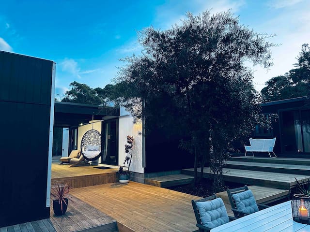 Happy Valley Pavilions Spring Beach