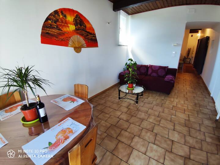 F2 Droit 1 Ch, 4 Pers, Cour Privative. 50 € /Nuit - Freyming-Merlebach