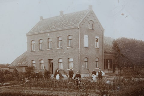 The old mansion