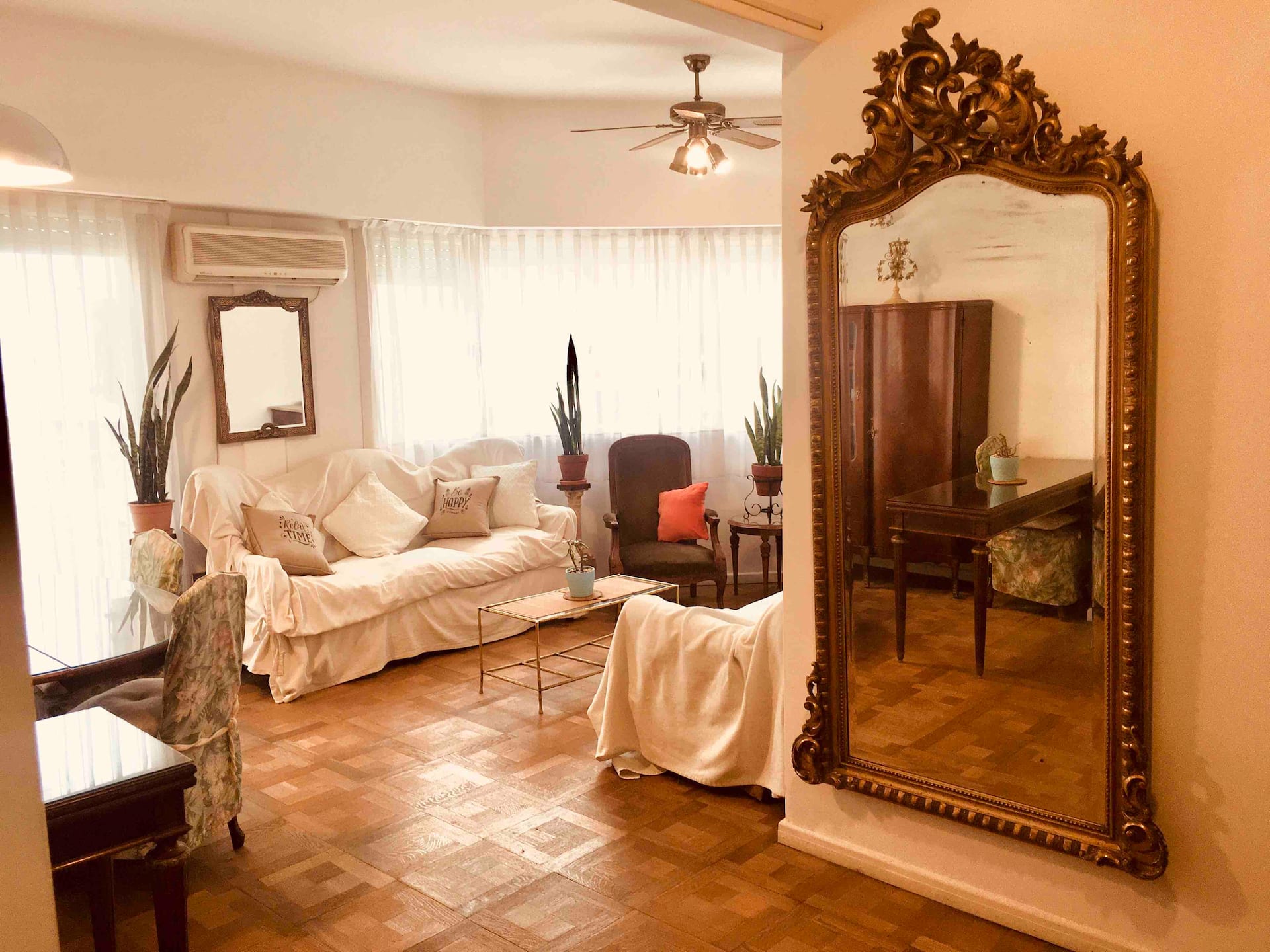 Excellent location and beautiful Apartment!