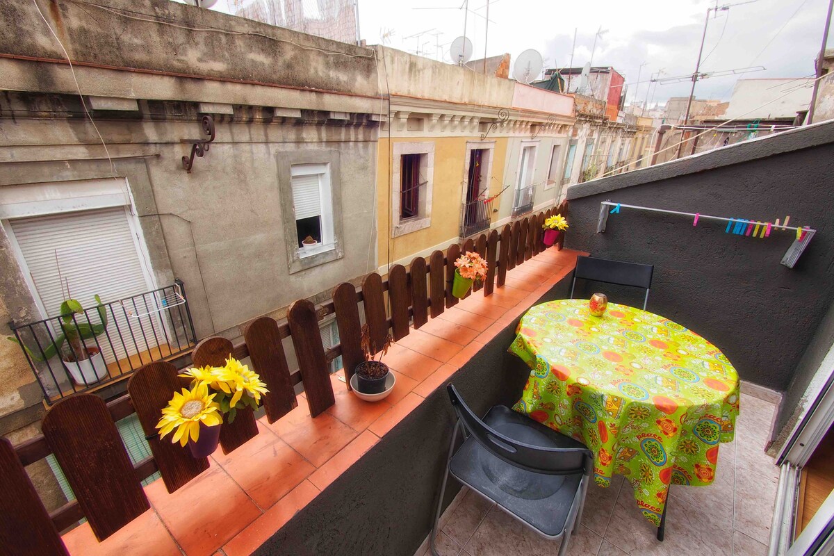 TOP Floor + Private Terrace+CENTEr