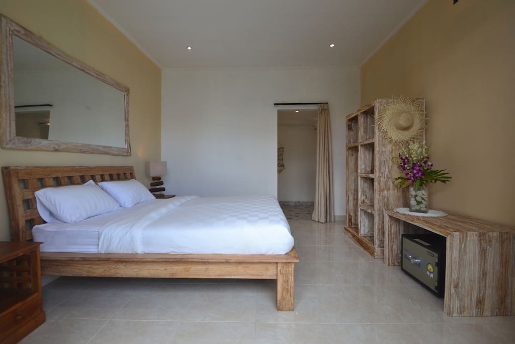 private room with private bathroom, AC, hot water, wifi internet, cable TV.