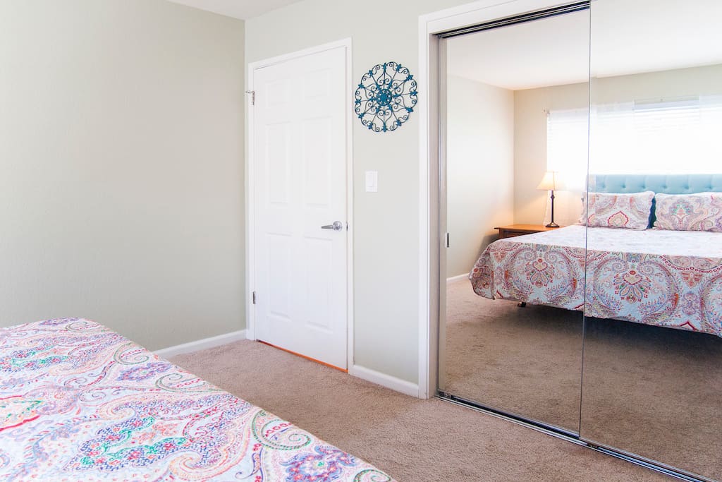 Guest room
