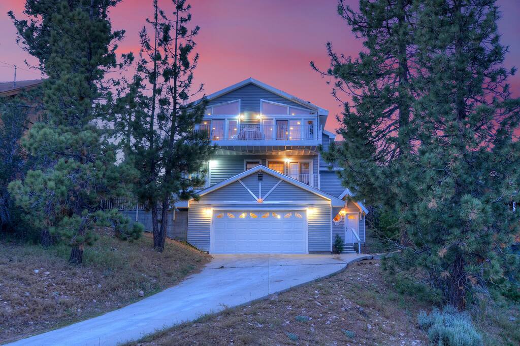 Cabin front view