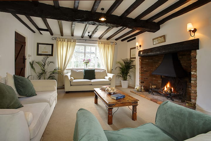 Old Luxters Farmhouse - Henley On Thames - Henley-on-Thames