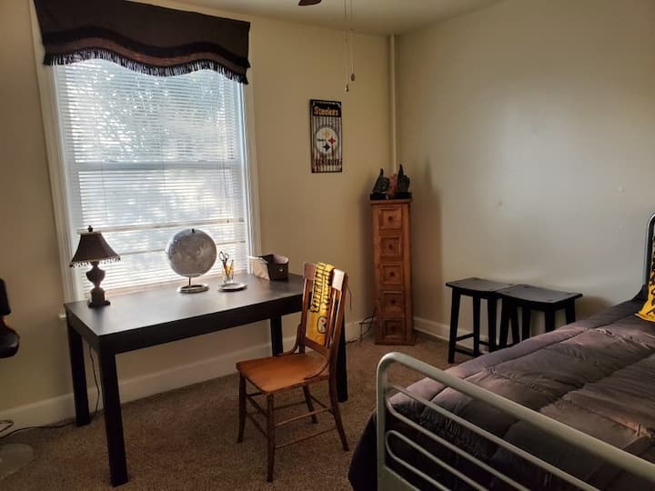 Quarto 4 com escritório
