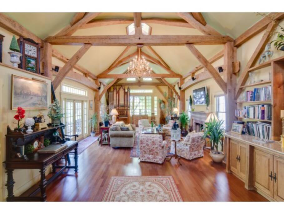 GREAT ROOM