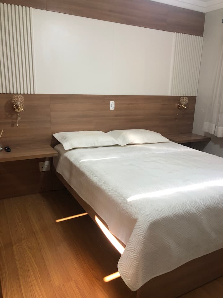 Apartman s bračnim krevetom (širine 150 - 179