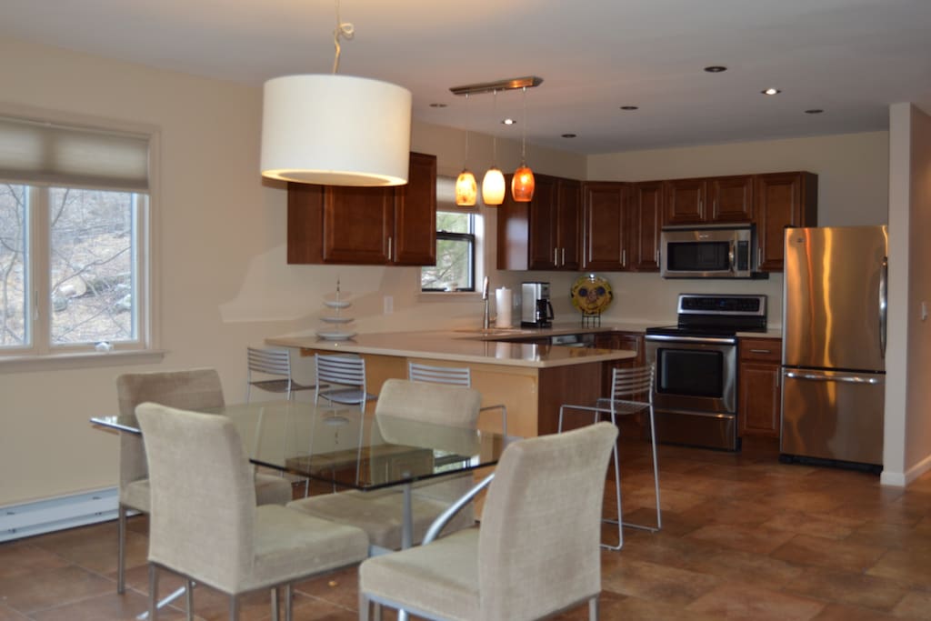 Open Area Dining