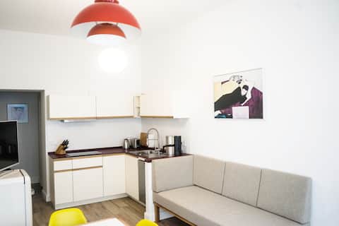 Successful Airbnb property: A design gem in the heart of Mitte-Moabit in Moabit