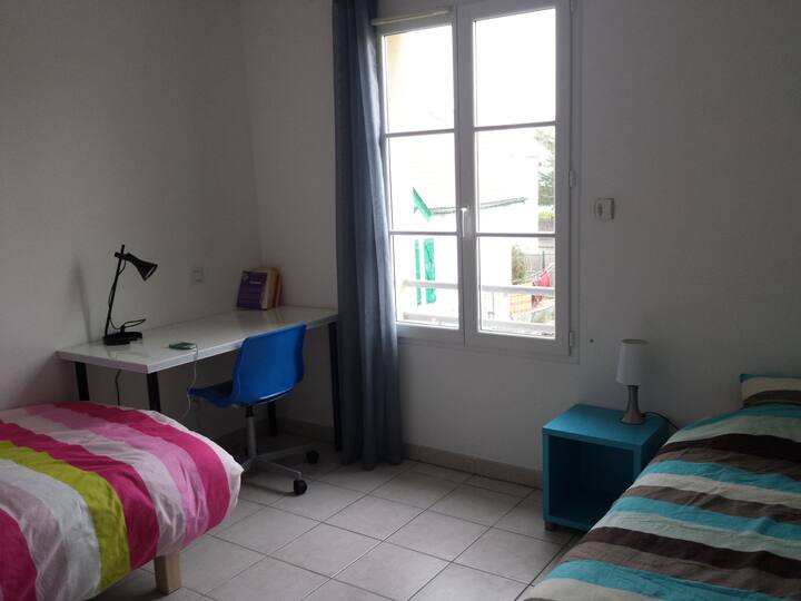 Dormitorio 2, dos camas de 90, gemelas