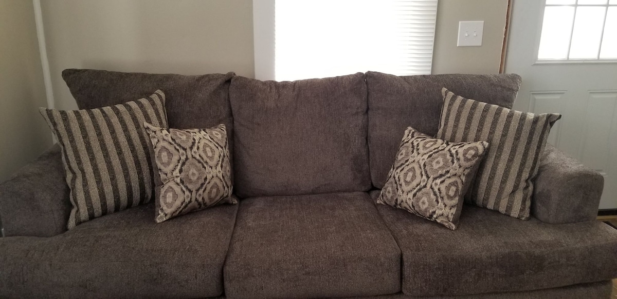 Bračni krevet (širok 150 - 179 cm)