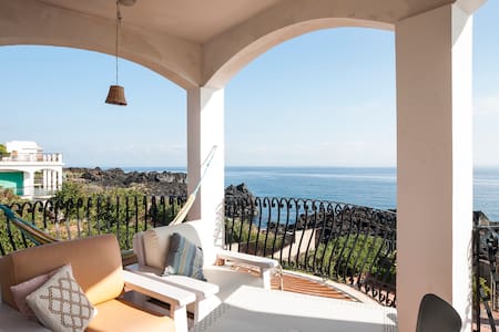 Seaside apt in Stazzo (Acireale)