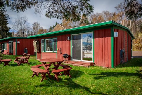 Croftville Road Cottages #1. On Lake Superior.