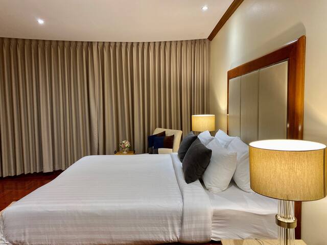 Luxury 3bedroom Suites at BTS Thonglo gallery image 5