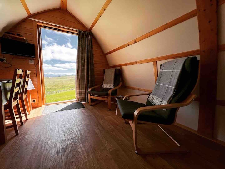 Luxury Cabin With Wood Fired Hot Tub, Isle Of Skye - Skye