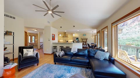 Popular Airbnb listing: Gorgeous, Modern River Front Home in Glenwood Springs