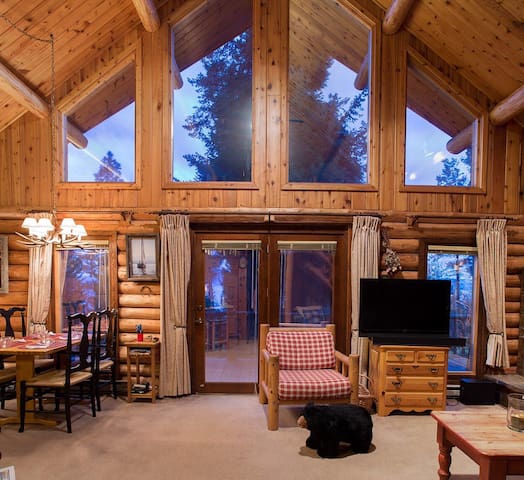 LogCabin with Dock on Flathead Lake - Cabins for Rent in ...