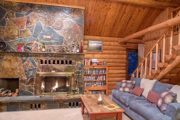 LogCabin with Dock on Flathead Lake - Cabins for Rent in ...