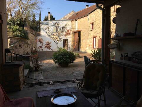 Saint Ouen L Aumone Paris 30 km old house
