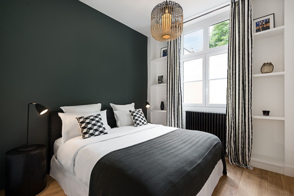 Dormitorio dos con vista uno