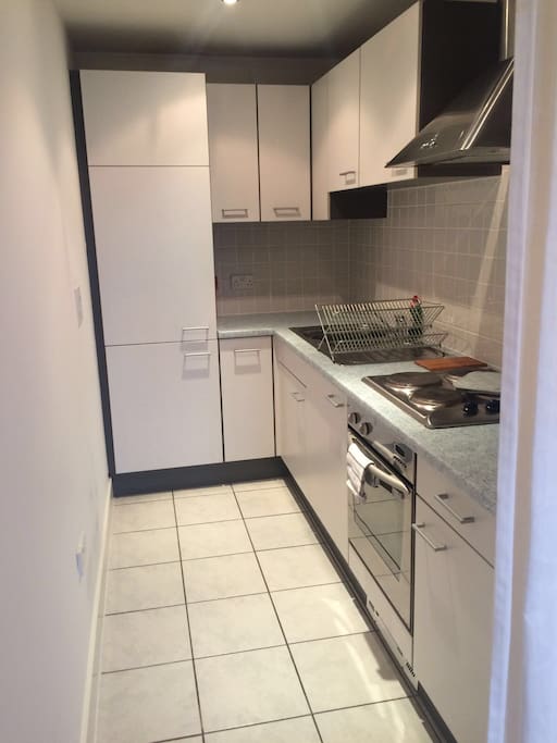 fully fitted kitchen includes washing machine