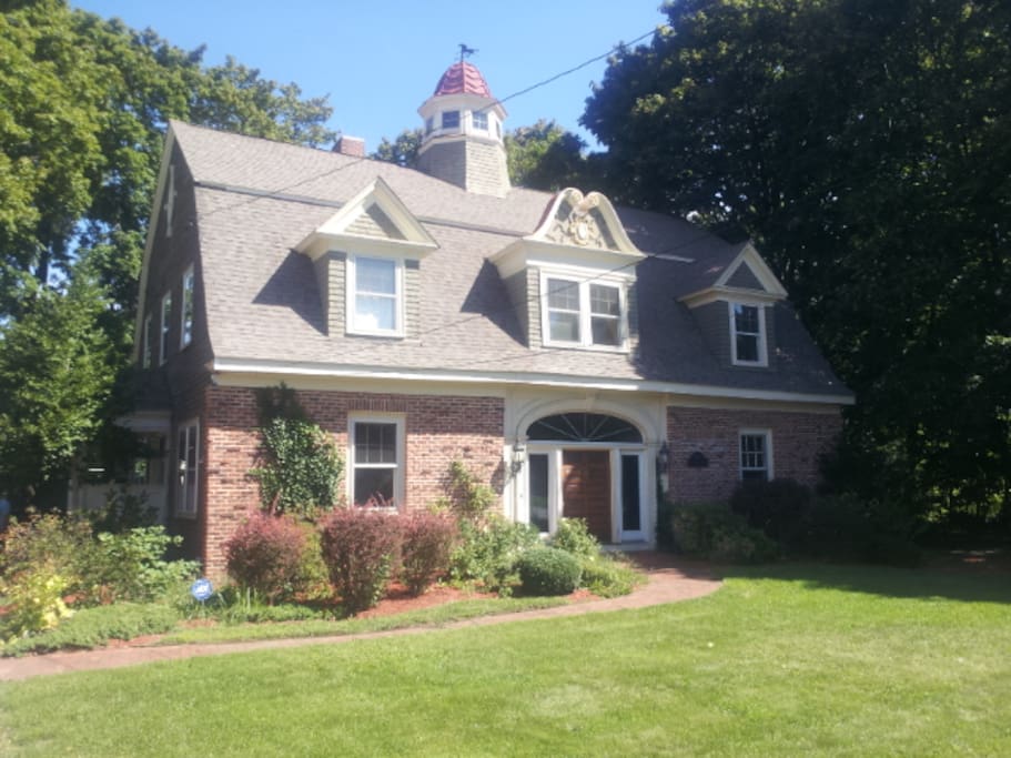 Historic Edgewood Carriage House - Houses for Rent in ...