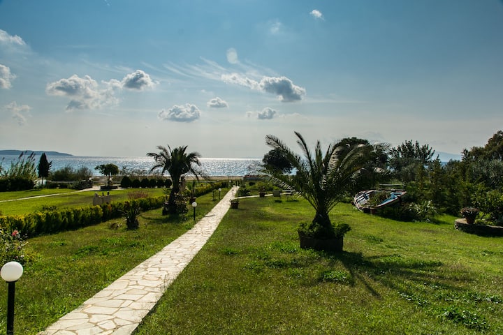 Seafront Villa Merilen, Halkidiki