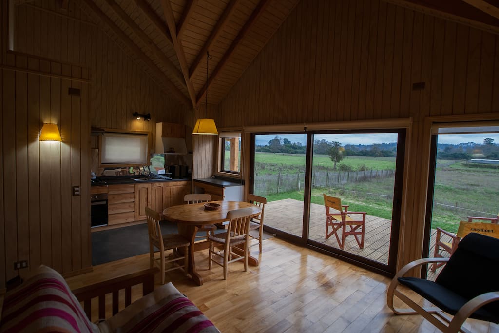 Living, comedor y terraza