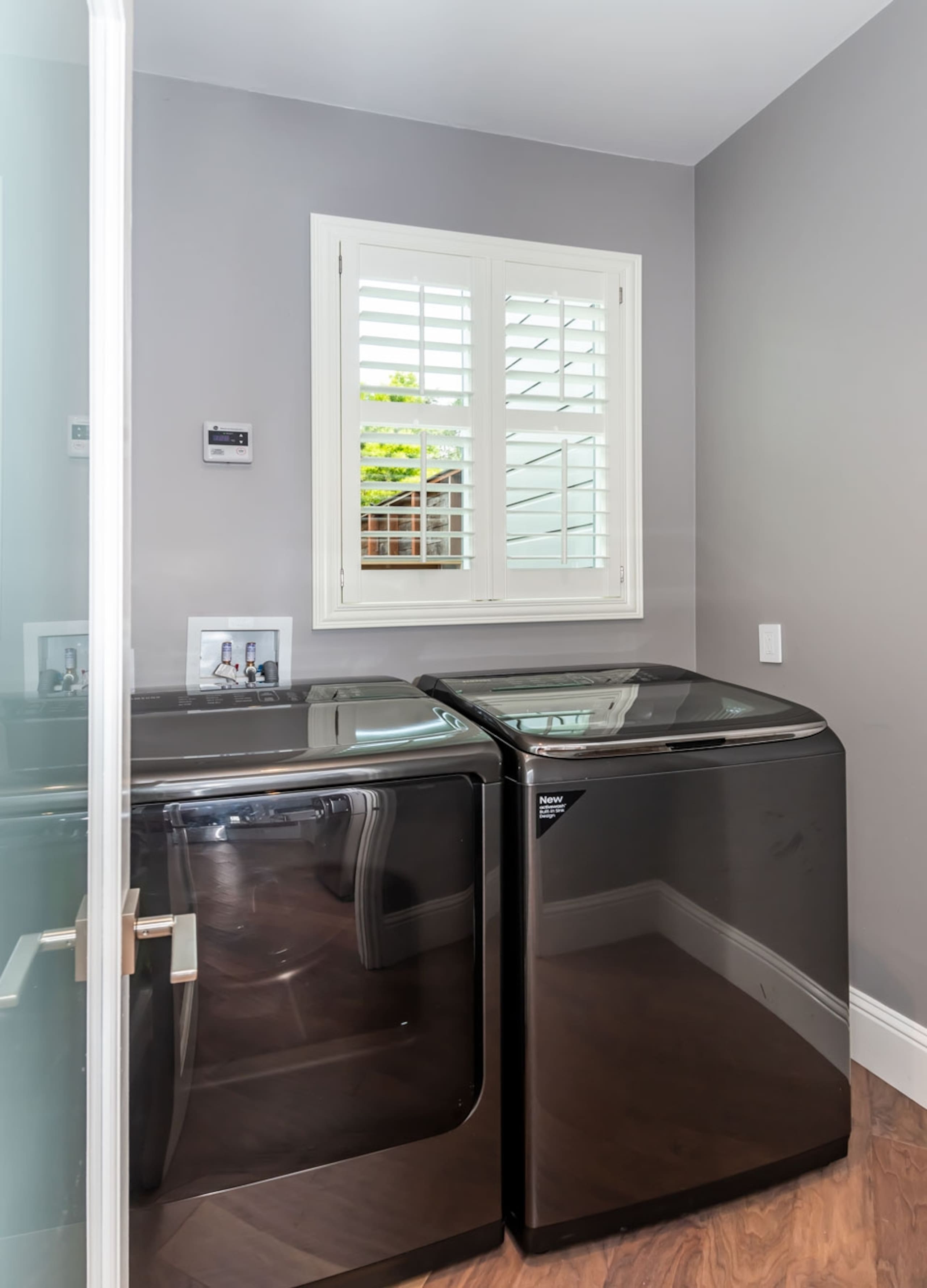 Home in San Francisco · ★4.99 · 2 bedrooms · 2 beds · 1 bath - Image 23