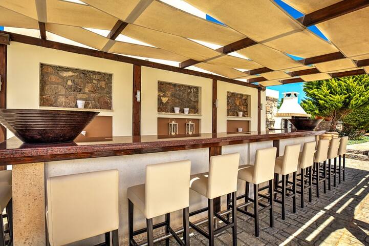 Villa Athena – 5 Bedroom with private pool gallery image 5