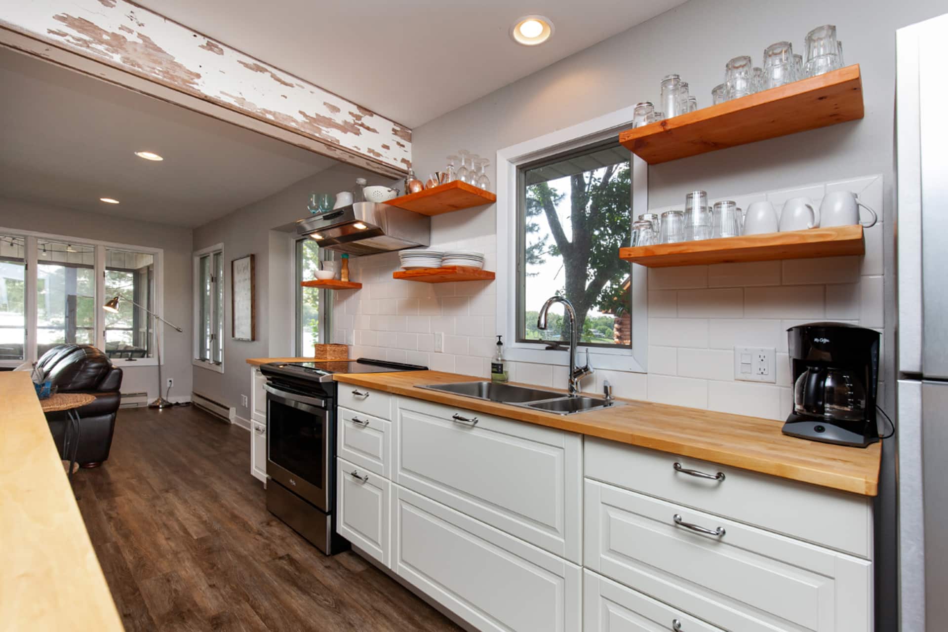 ≋  The Cottage at Sun Valley Lake  ≋ — photo 4