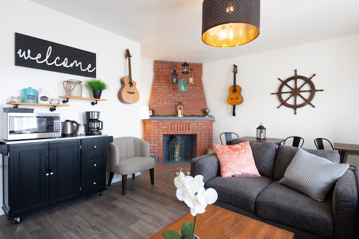 Great Private Room W Jack N Jill Bathroom Rm 10 Boutique Hotels For Rent In Wilmington California United States Great Private Room W Jack N Jill Bathroom Rm 10 Boutique Hotels For Rent In Wilmington California United States