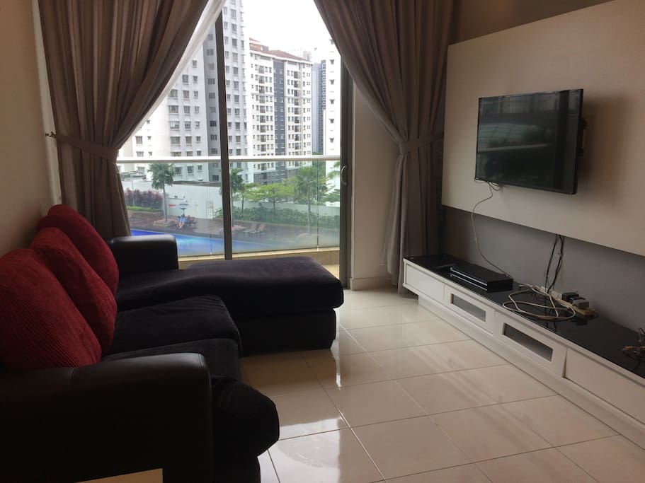 Living room with TV and wifi