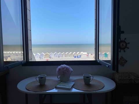 Airbnb performant: Nice apartment with sea view and Cayeux beach à Cayeux Sur Mer