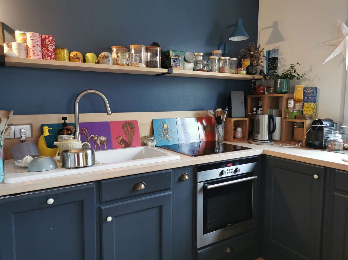 Top performing Airbnb: Appartement cool et cosy Clichy Grand Paris in Clichy