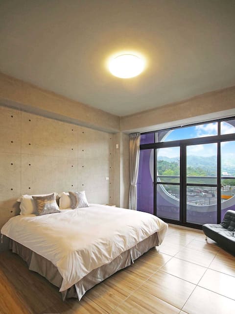 Double King Size Bed with Balcony (Excluding Breakfast)