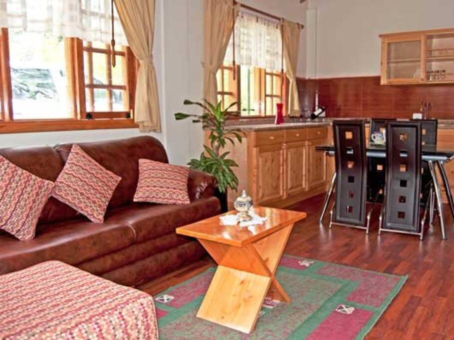 Merges beauty, nature and comfort.