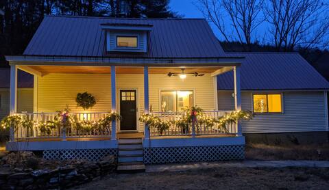 Secluded Farmhouse Near Okemo, Bromley, Sunapee