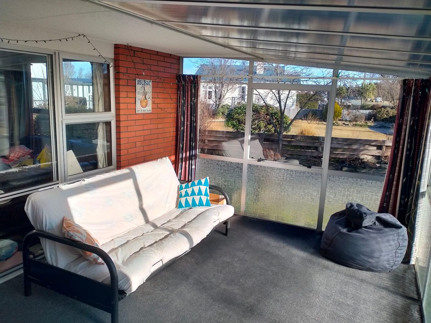Spacious Home In Ranfurly With Beautiful Outlook 2