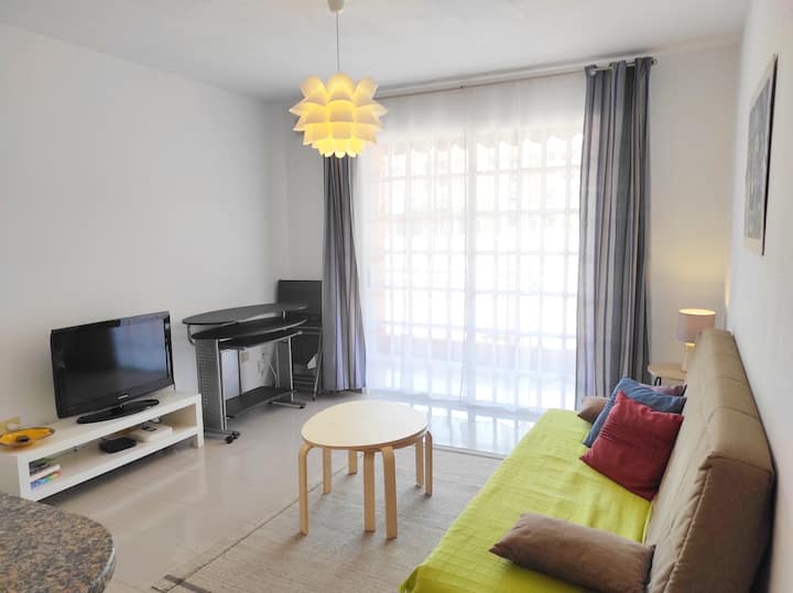 Precioso Apartamento En El Centro Del Médano - El Médano