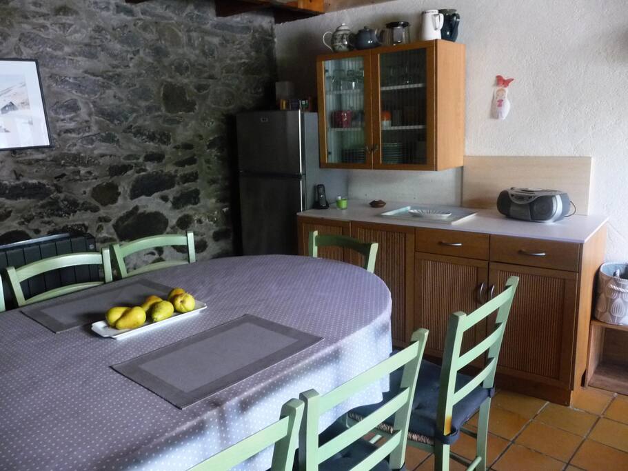 3 Pièces 8 personnes