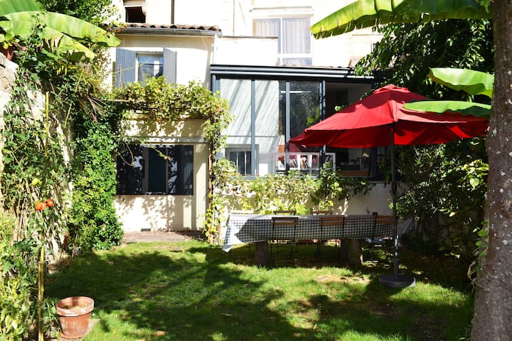 charming apartment with garden